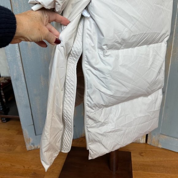COS Hooded Recycled Down Puffer Coat Sz L Cream NWOT - Picture 13 of 16